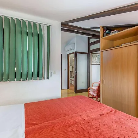 Apartment By The Sea Njivice, Krk - 21868