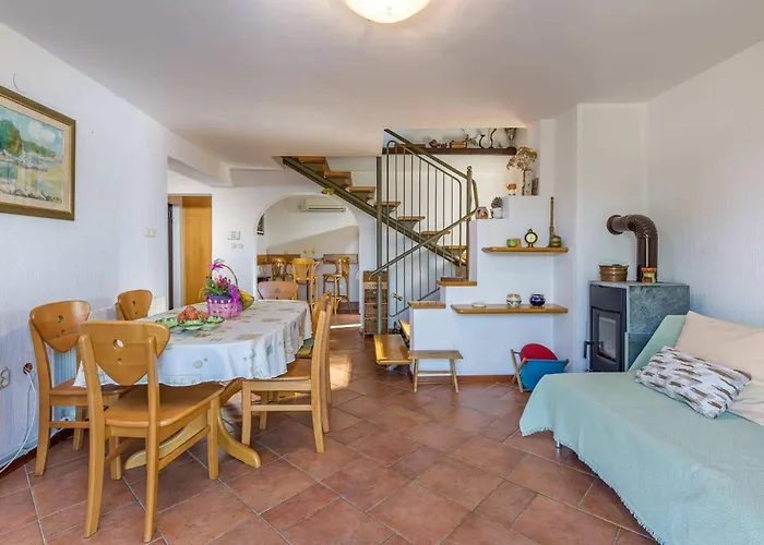 By The Sea Njivice, Krk - 21868 Appartement