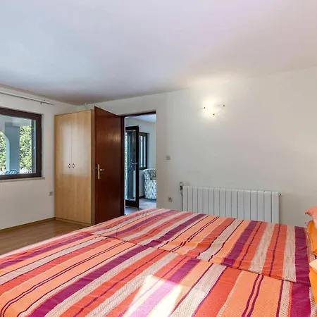 By The Sea Njivice, Krk - 21868 Apartament